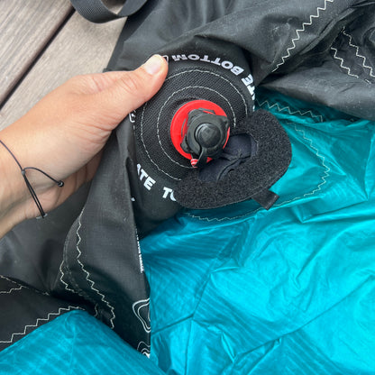 Ozone 8m REO V6 Kite Only w/bag USED - Kites (GRADE A)