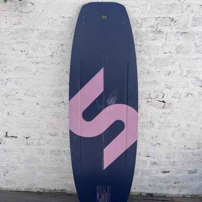 Slingshot CONTRAST Wakeboard 142cm SSW09 USED | 25 - Wakeboards (GRADE B)