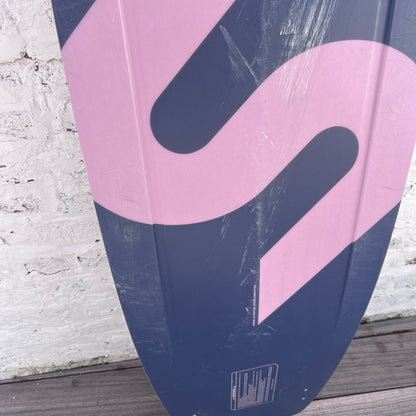 Slingshot CONTRAST Wakeboard 142cm SSW09 USED | 25 - Wakeboards (GRADE B)
