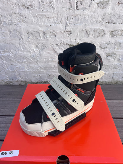 Slingshot SPACE MOB Wakeboots US11 - SSB03 USED | 25 - Closed Toe Boots (GRADE A)
