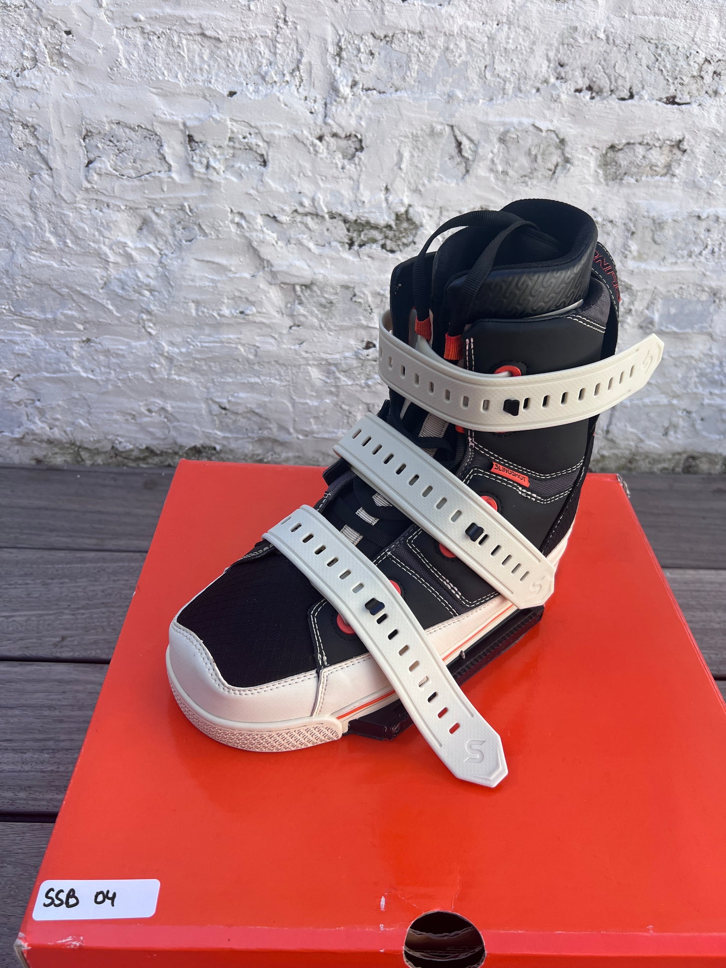 Slingshot SPACE MOB Wakeboots US10 - SSB04 USED | 25 - Closed Toe Boots (GRADE A)