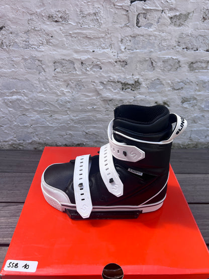 Slingshot KTV EverShred Wakeboots US09 - SSB10 USED | 25 - Closed Toe Boots (GRADE A)