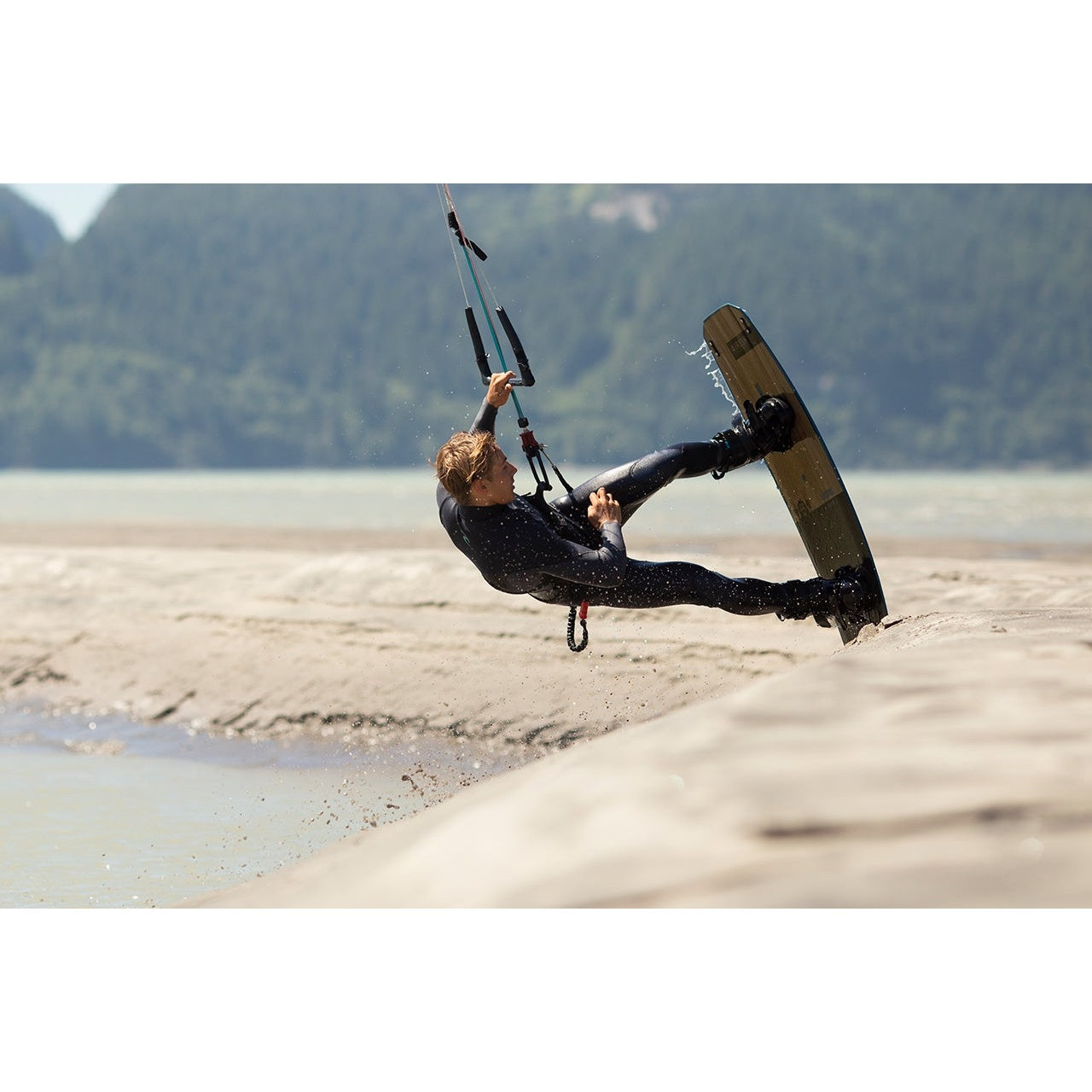 Airush Livewire v8
