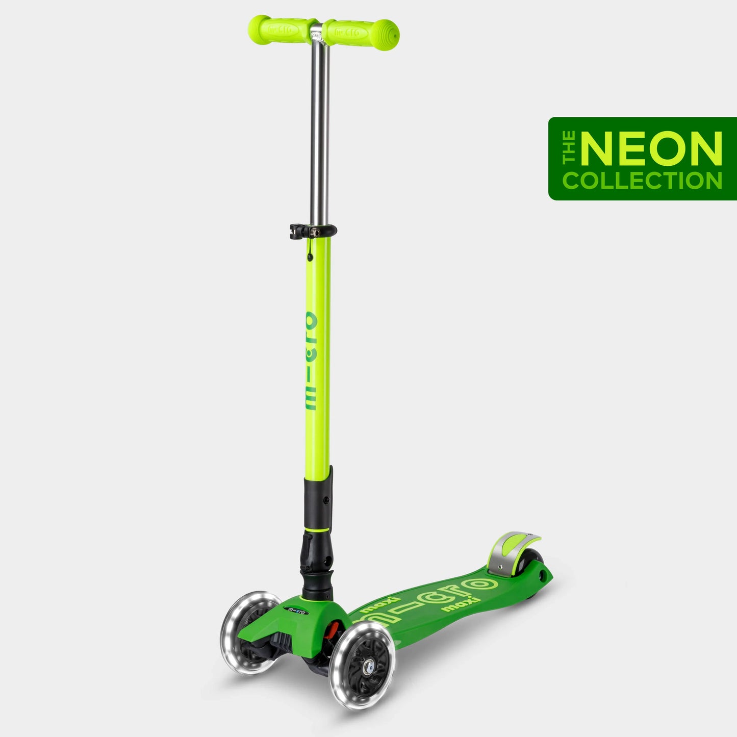 Micro MAXI Deluxe Foldable LED Neon - 3 Wheel Steps
