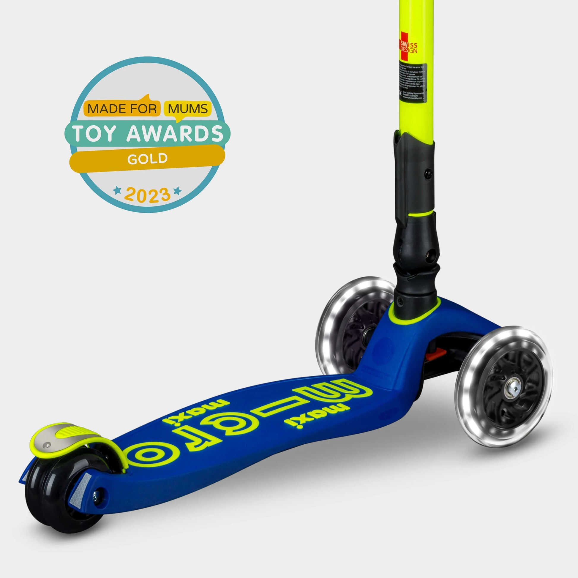 Micro MAXI Deluxe Foldable LED Neon - 3 Wheel Steps