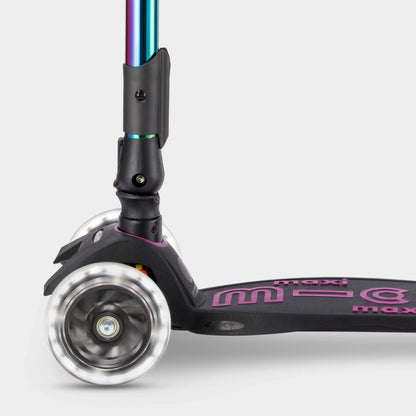 Micro MAXI Deluxe Foldable LED Neochrome - 3 Wheel Steps