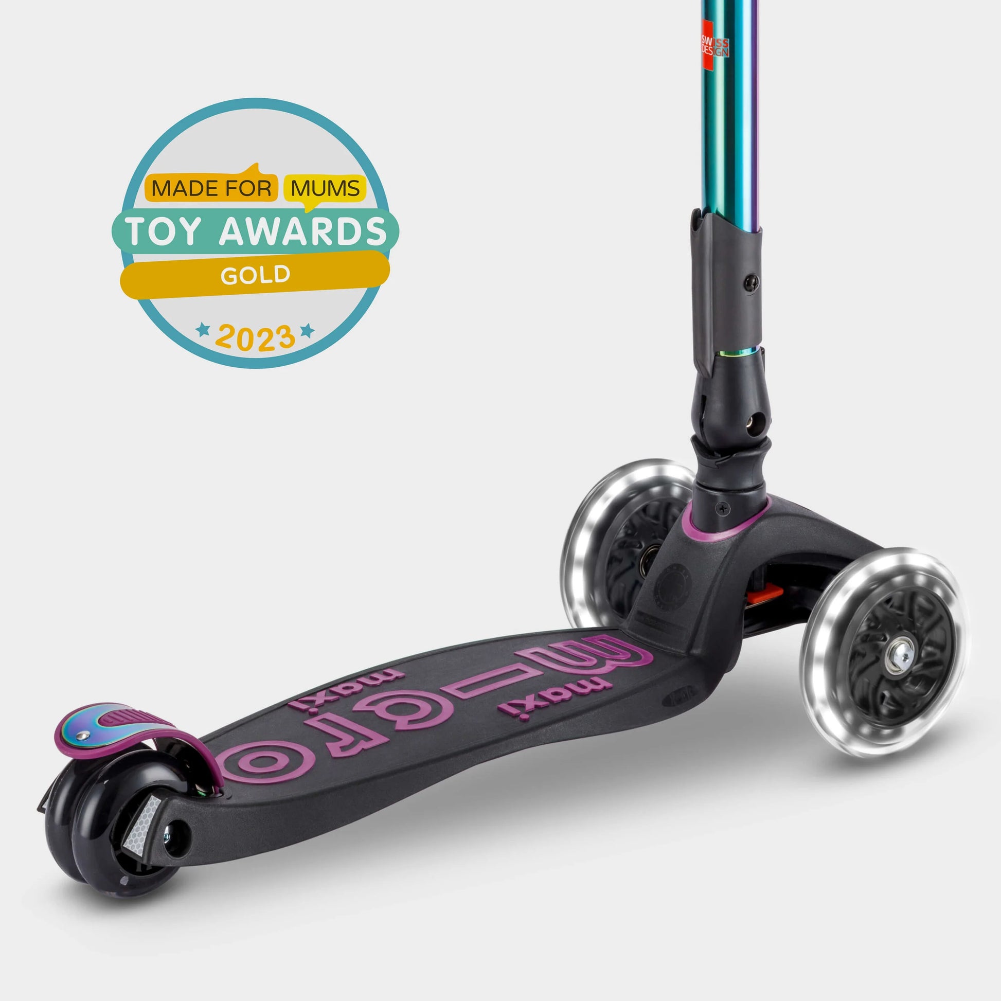 Micro MAXI Deluxe Foldable LED Neochrome - 3 Wheel Steps