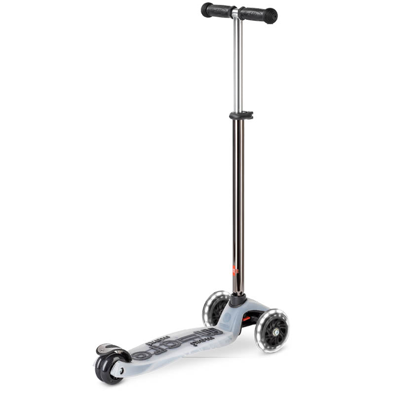 Micro MAXI Deluxe Flux LED - 3 Wheel Steps