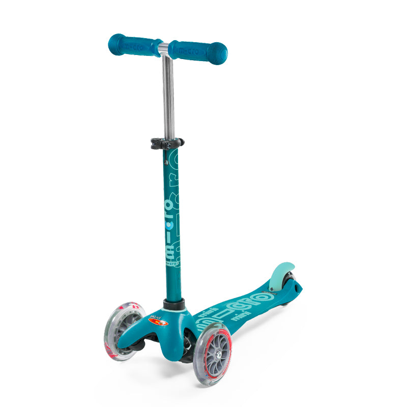 Micro MINI Deluxe - 3 Wheel Steps