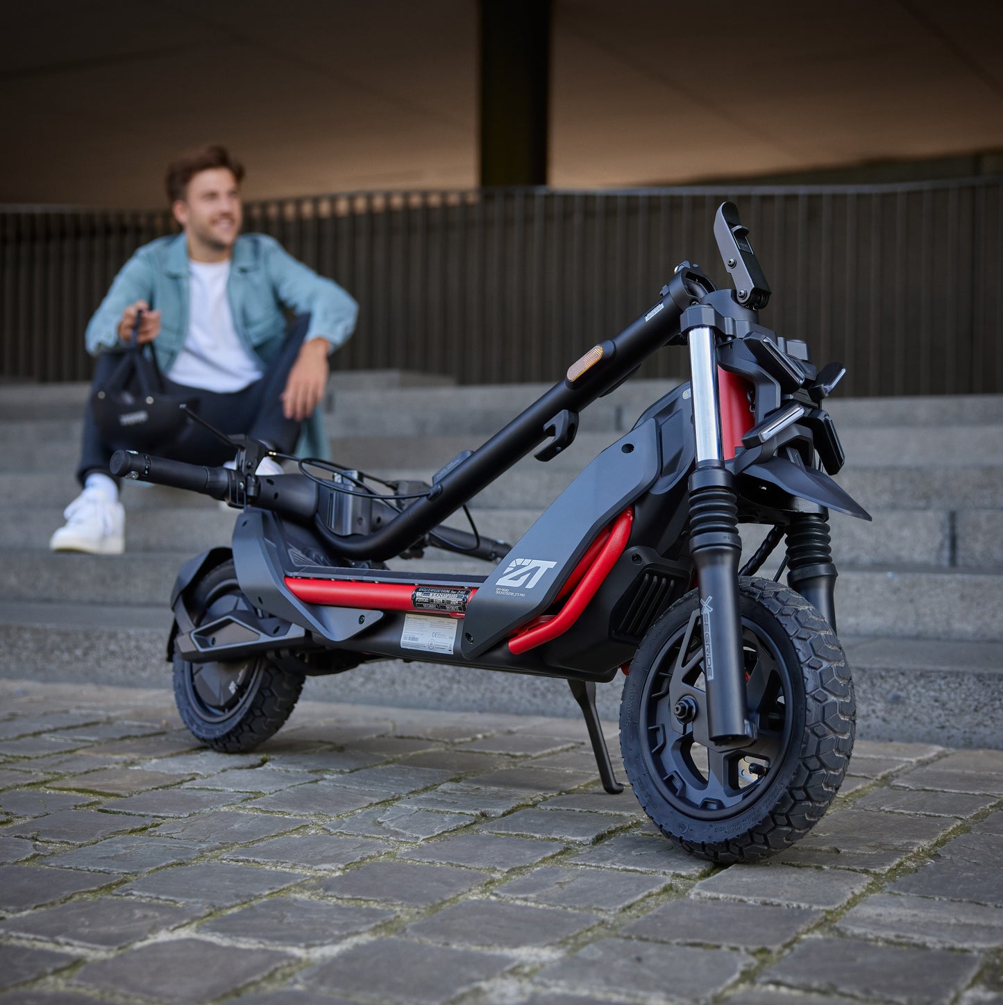 Segway Ninebot ZT3 PRO 1600w 46.8v - E-Steps