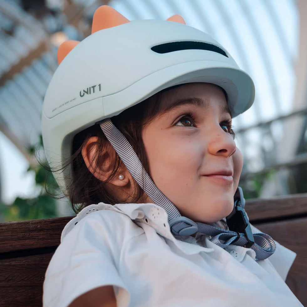 Unit 1 SPARKY Junior Smart Helmet - Helmet w/Lights