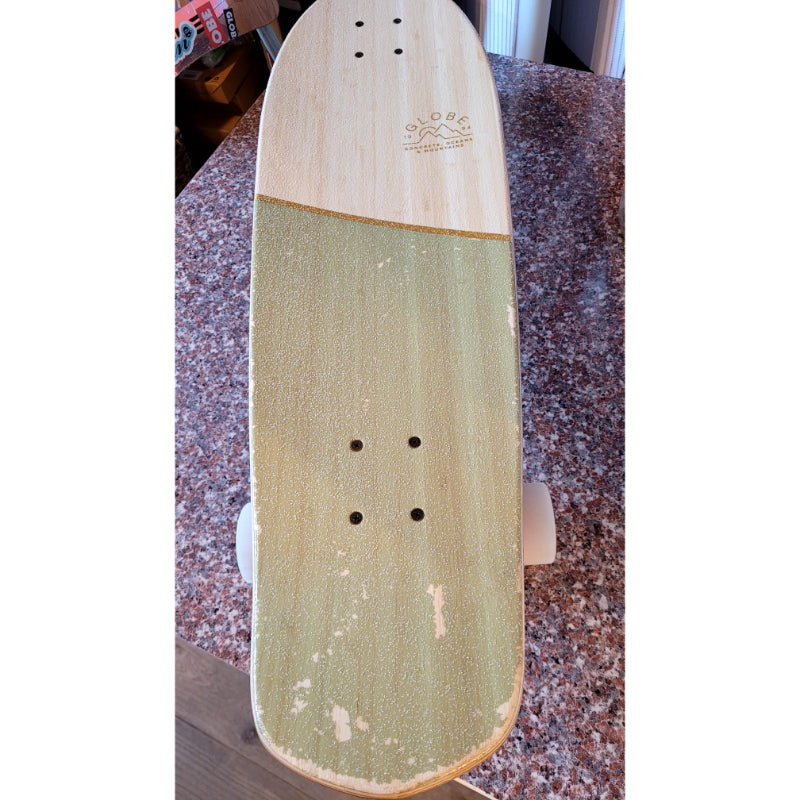 Globe Big Blazer 32' - Bamboo/Olive #10525195-BAMOLV - Complete cruiser USED - Cruisers (GRADE B)