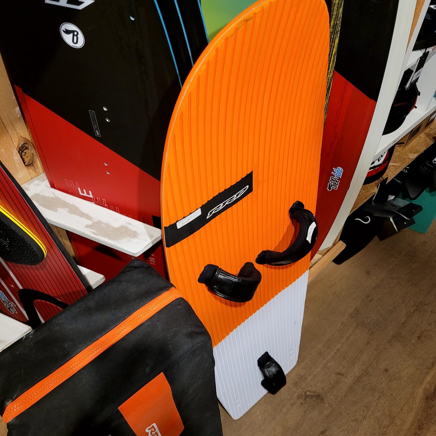 RRD Squid hybrid KITEFOIL PACK 146x47cm - 80cm mast USED | 19 - Full Sets (GRADE A)