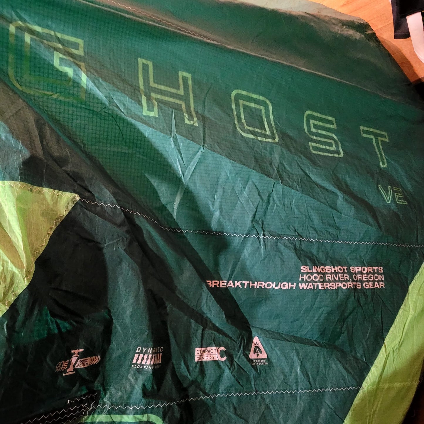 Slingshot 23 8m GHOST V2 Kite Only w/bag USED - Kites (GRADE B)