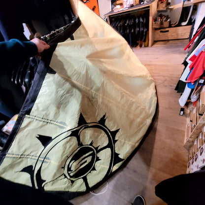 Slingshot 8m GHOST V1 Kite Only w/bag USED - Kites (GRADE C)