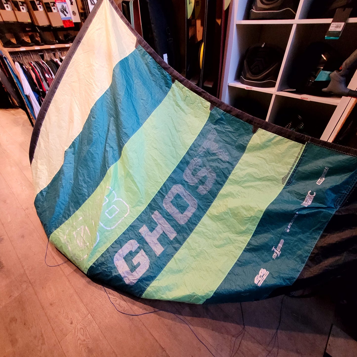 Slingshot 8m GHOST V1 Kite Only w/bag USED - Kites (GRADE C)