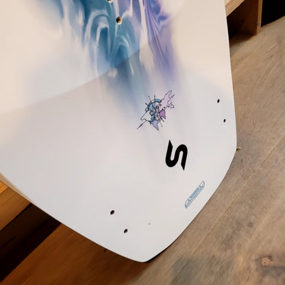 Slingshot CONTRAST Wakeboard 142cm - NUM7 USED | 24 - Wakeboards (GRADE B)