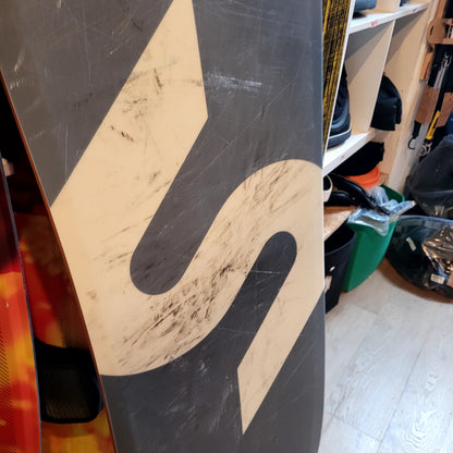 Slingshot SPACE MELTER Wakeboard 165cm - NUM12 USED | 24 - Wakeboards (GRADE A)