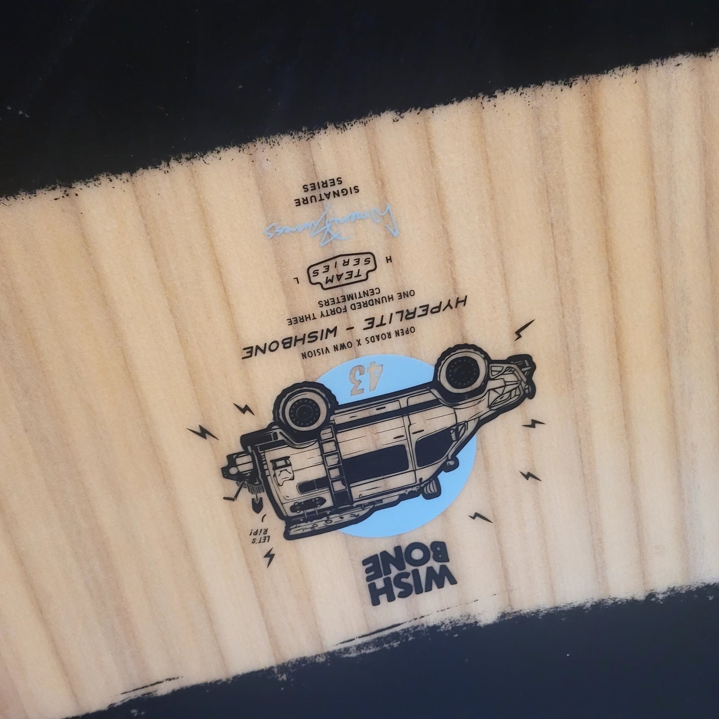 Hyperlite Wishbone Board 143 - USED | 22 - Wakeboards (GRADE A)