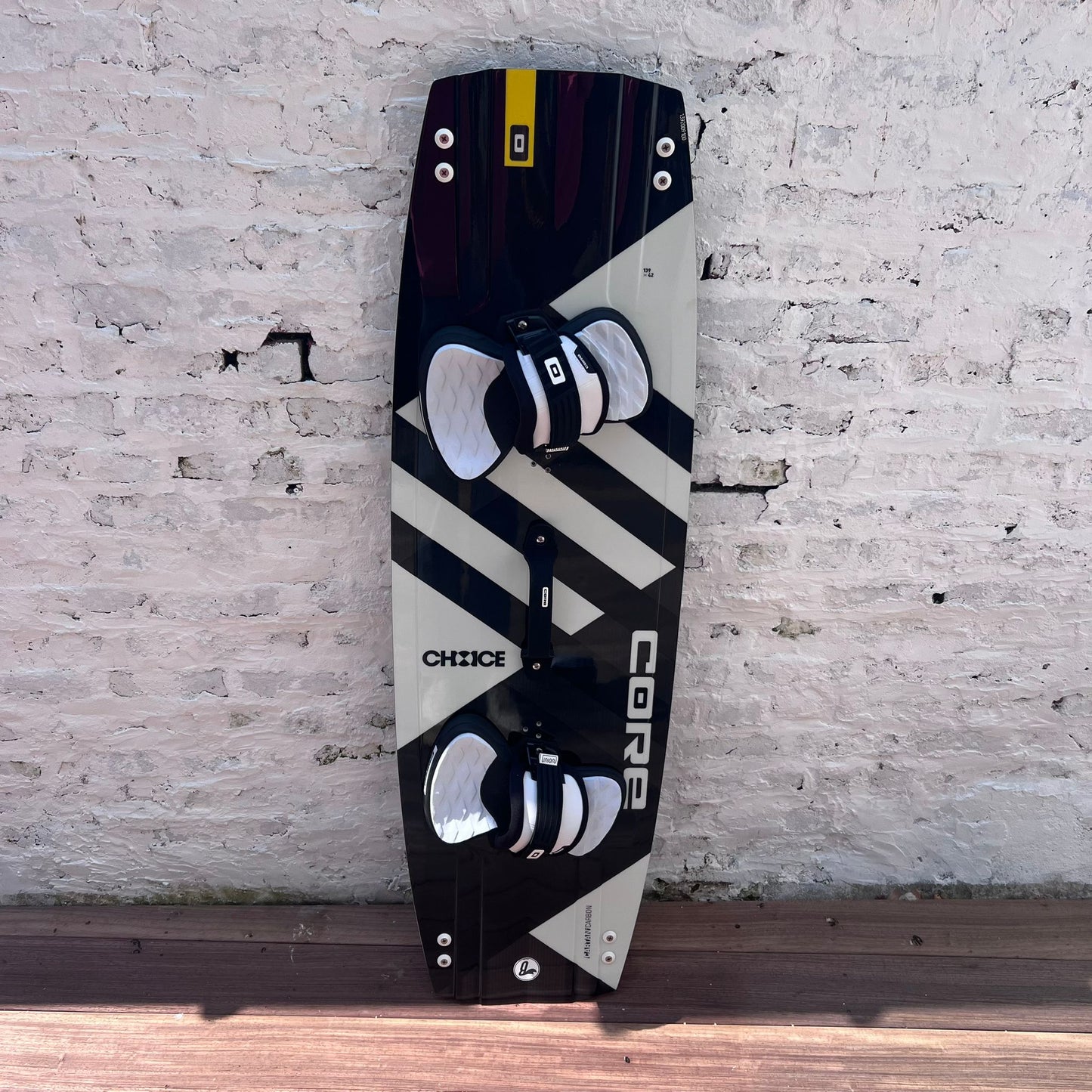 Core 8m+11m NEXUS 2 Kite w/bar & CHOICE 4 Board Complete USED DEMO - Kites (GRADE A)