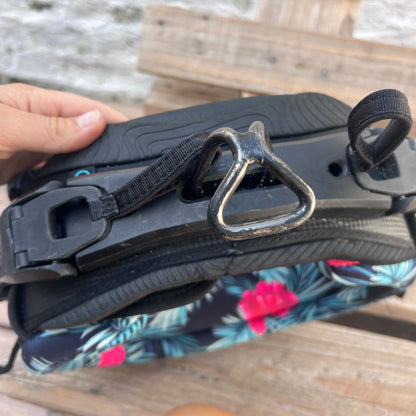 Ride Engine BRISA V1 Womens Waist Harness w/spreader Bar USED - Kite Waist (GRADE A)