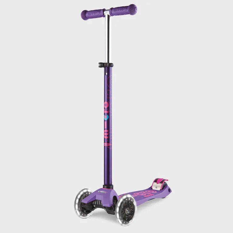 Micro MAXI Deluxe LED - 3 Wheel Steps