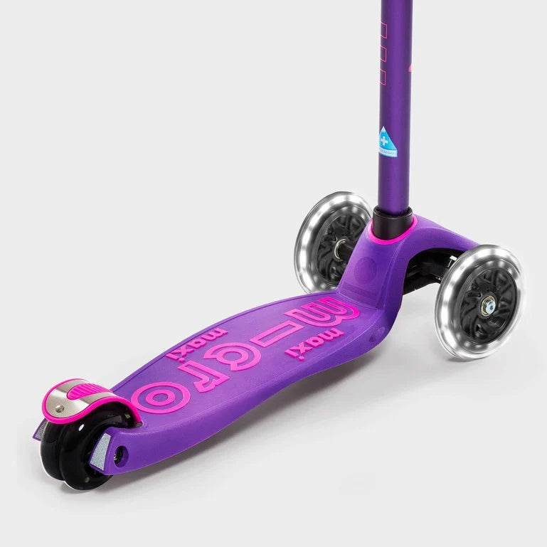 Micro MAXI Deluxe LED - 3 Wheel Steps
