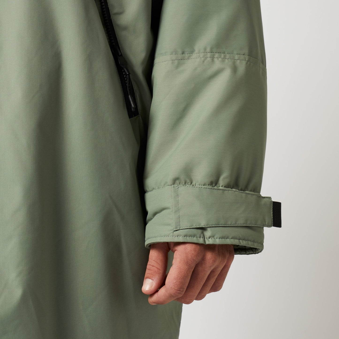 Mystic Poncho Explore | 24