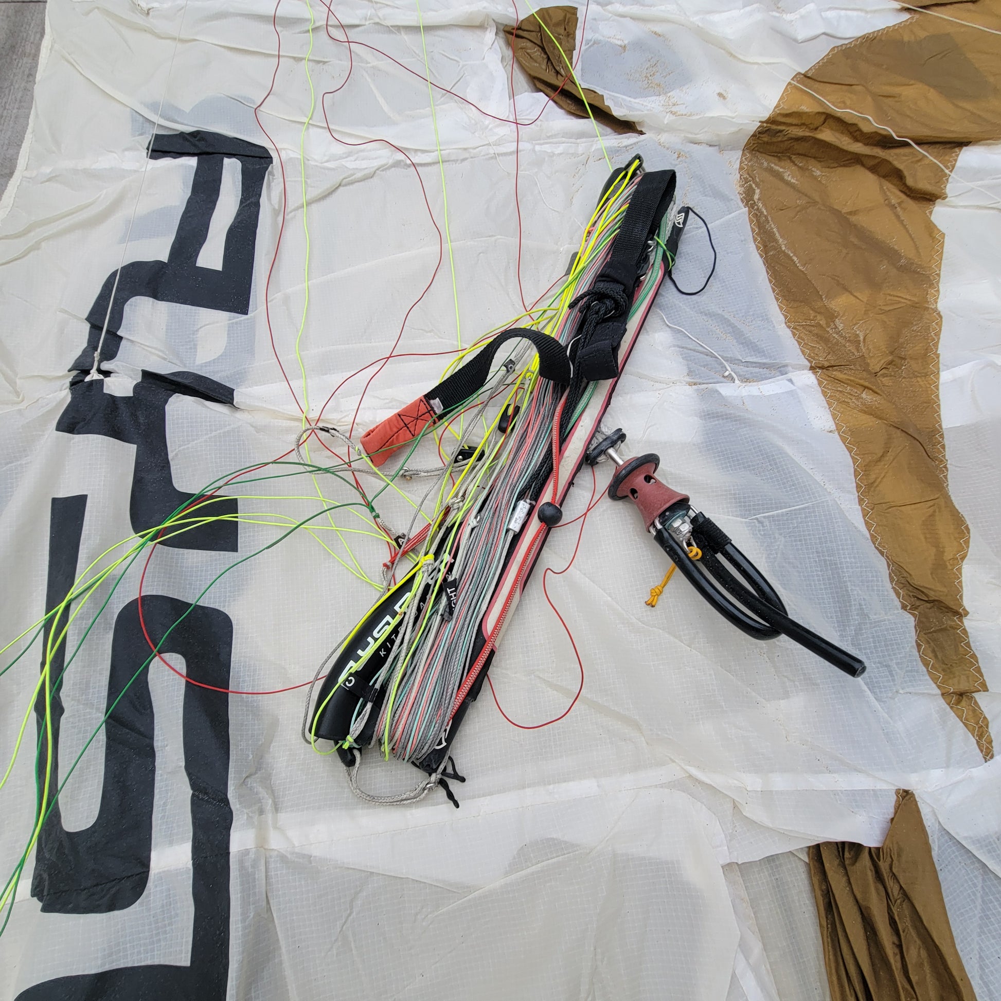Flysurfer SPEED 3 21m DELUXE EDITION Kite w/Control Bar USED - Foil Kites (GRADE B)