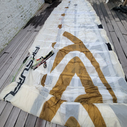 Flysurfer SPEED 3 21m DELUXE EDITION Kite w/Control Bar USED - Foil Kites (GRADE B)