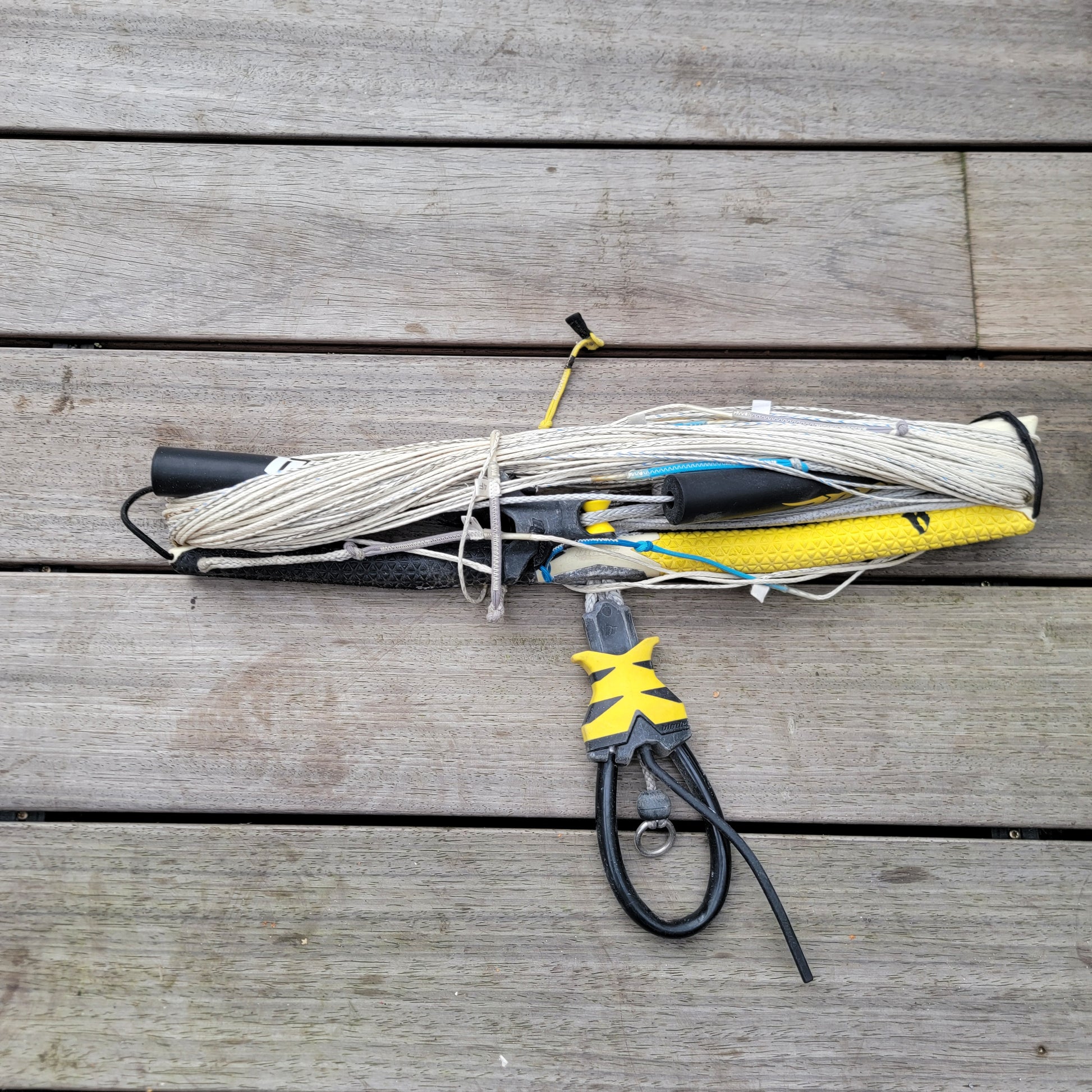 Blade 9m TRIGGER Kite w/bar USED - Kites (GRADE B)