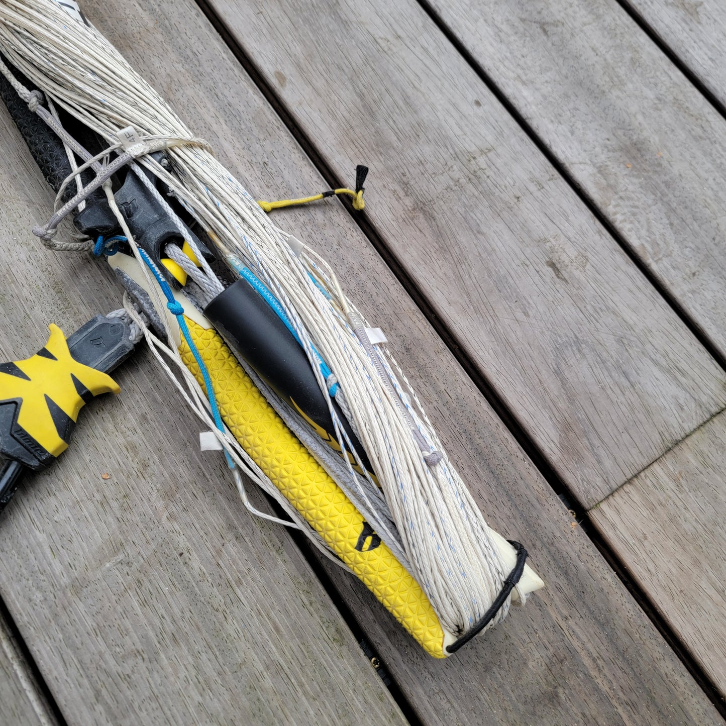 Blade 9m TRIGGER Kite w/bar USED - Kites (GRADE B)