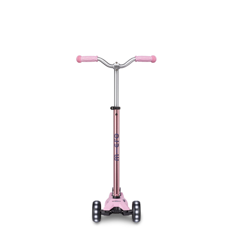 Micro MAXI Deluxe Pro LED - 3 Wheel Steps