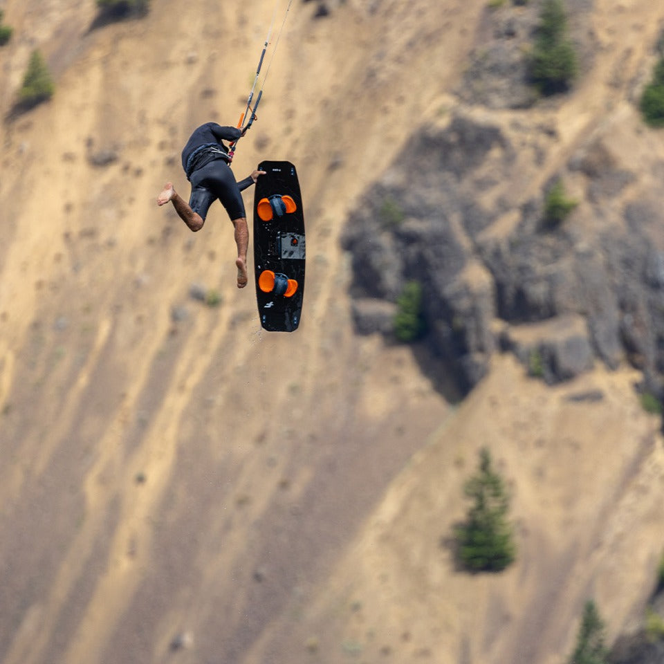 F-One TRAX HRD CARBON SERIES - Twintips