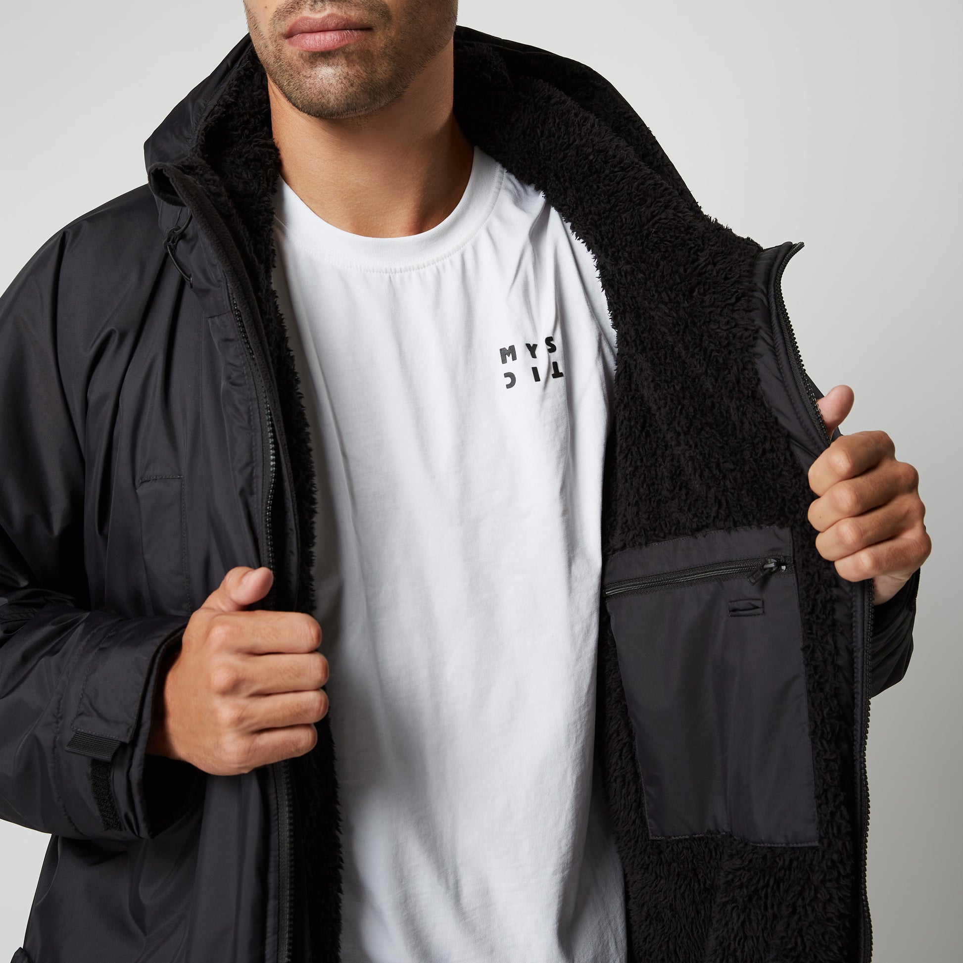 Mystic Poncho Explore DTS - Ponchos