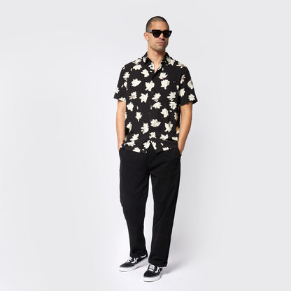 Mystic Bloom Shirt - S/S Shirts