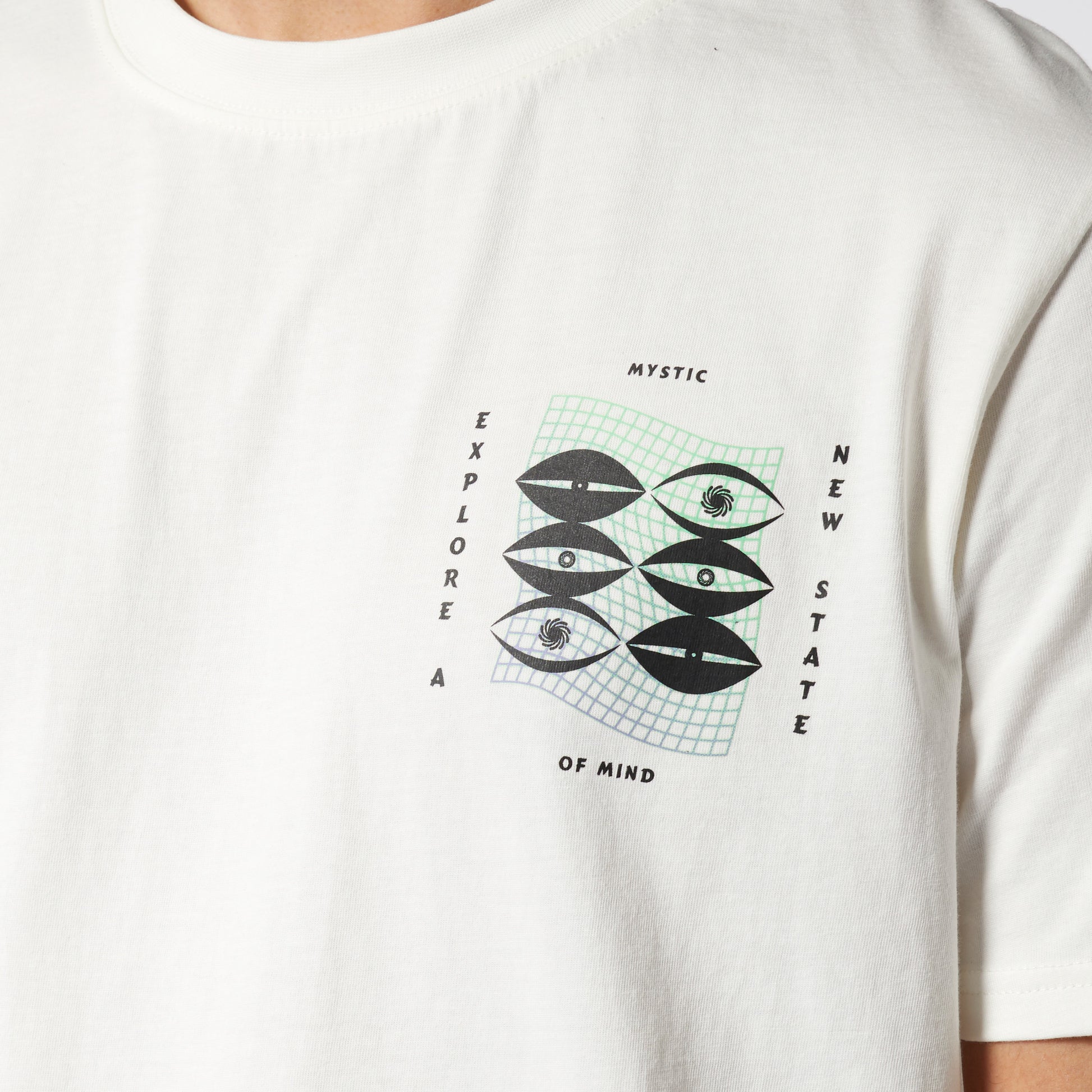 Mystic Tresspass Tee Off White | 23 - Tees