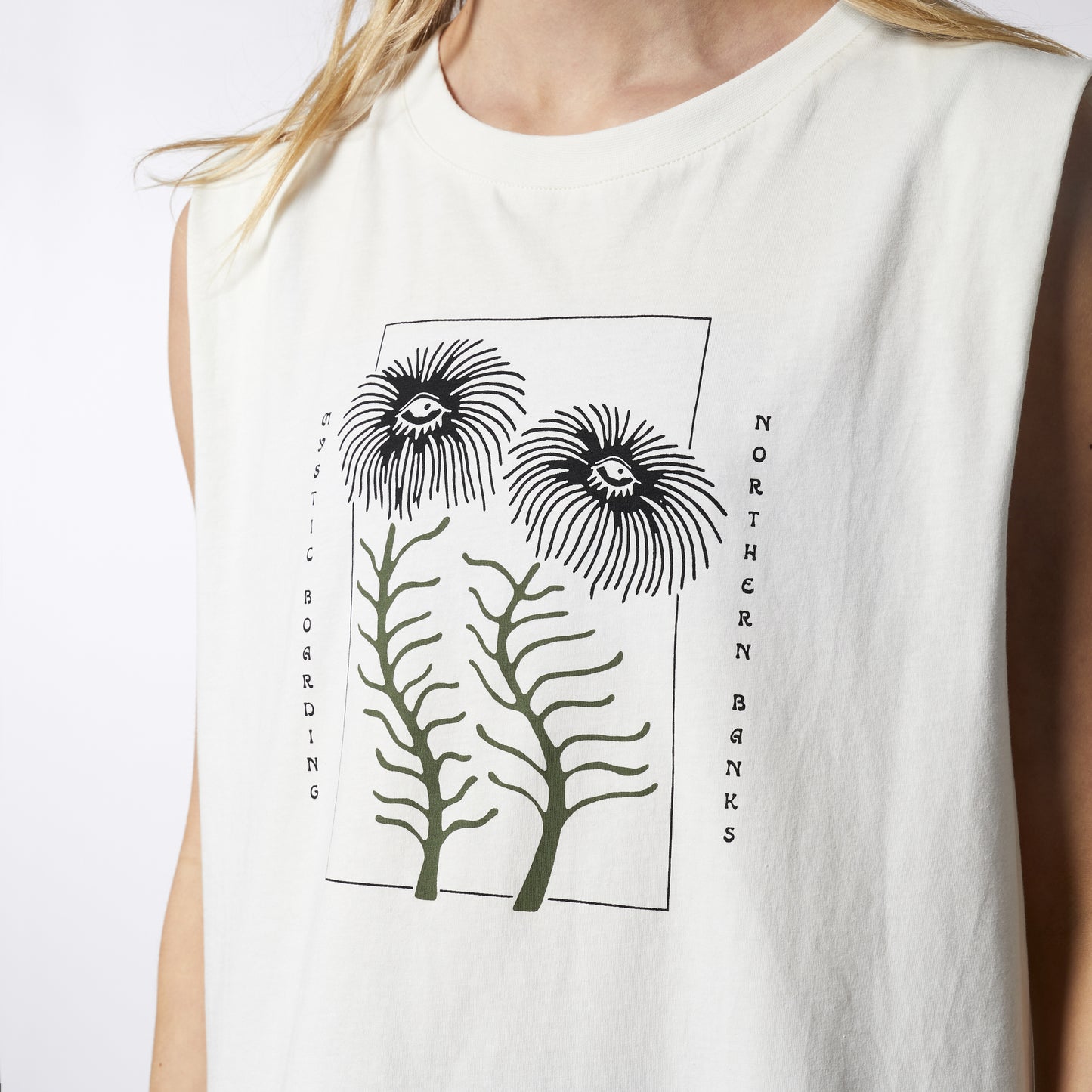 Mystic Sea Lily Tee Off White - Tees