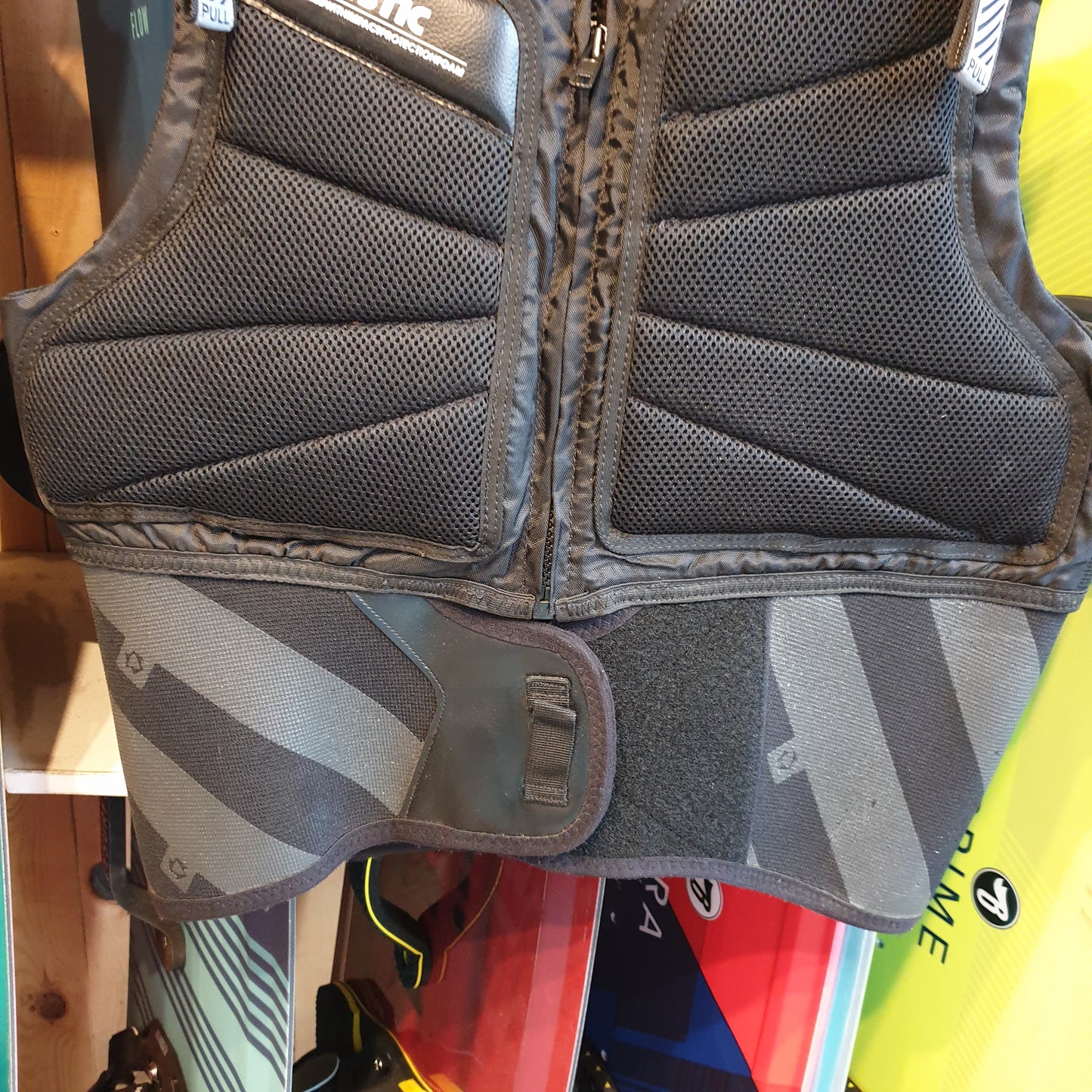 Mystic Impact Shield Jacket XL USED - Impact Kite Vests (Ungraded)