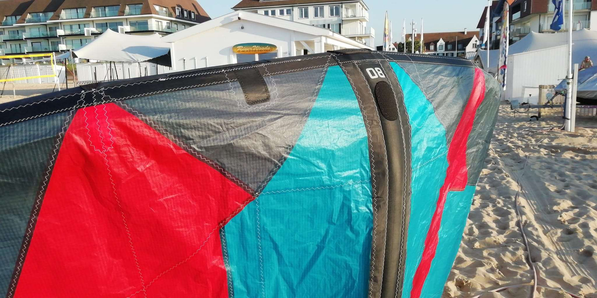 Slingshot 8m RAPTOR V1 Kite Only w/bag USED - Kites (GRADE B)