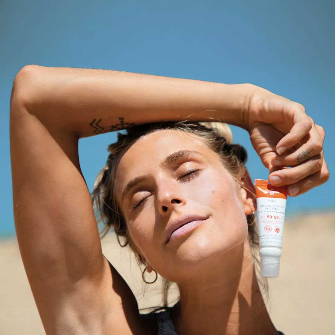 EQ Combo Sunstick SPF 50+ - 2 GR AND Sunscreen SPF 50 - 20ML - Sunscreen