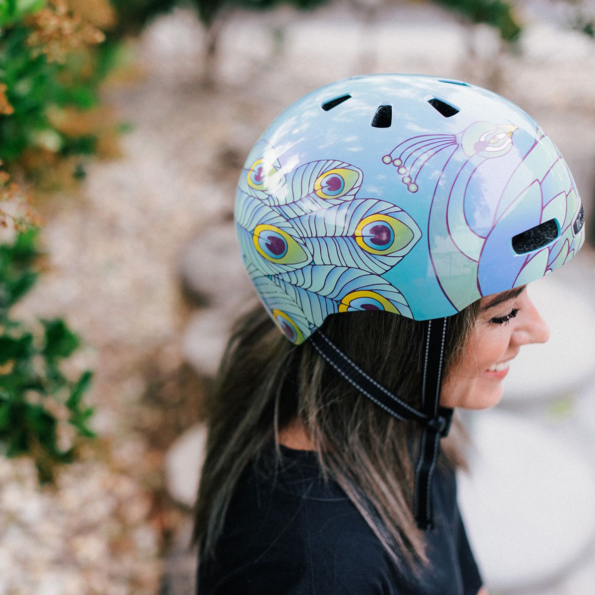 Nutcase STREET Ruffled Feathers - Helmets