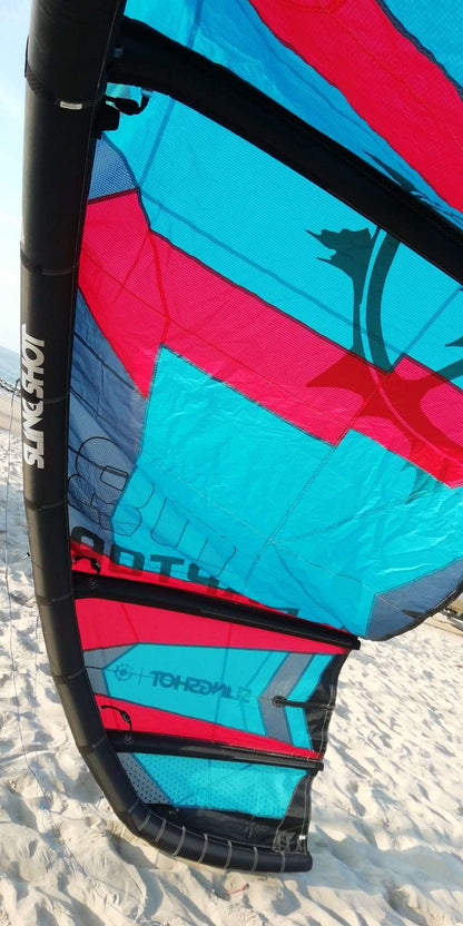 Slingshot 8m RAPTOR V1 Kite Only w/bag USED - Kites (GRADE B)